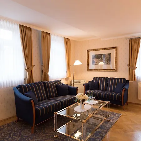 Hotel Krone 3*